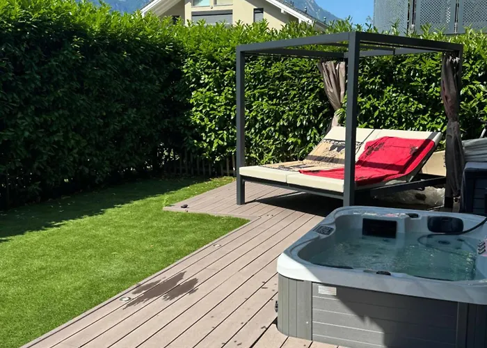 Lux Riviera * Noville